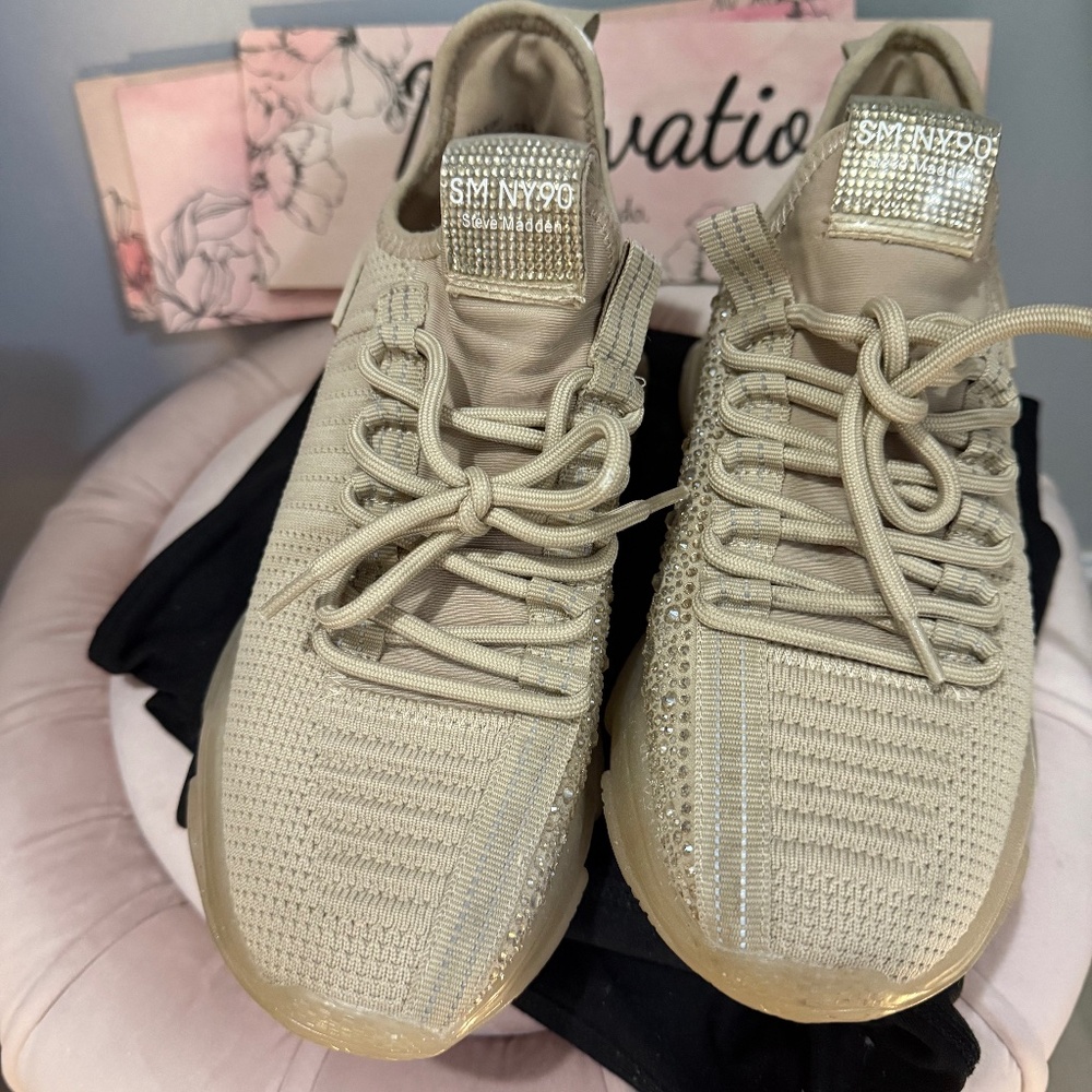 Madden glitter sneakers - preeowned